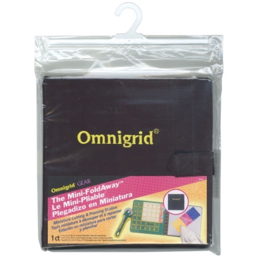 Mini - 7x7'' - Omnigrid Foldaway Cutting & Ironing Mat