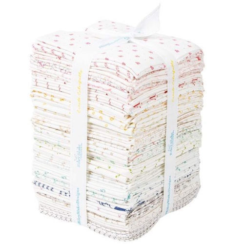 Lori Holt - Bee Bundle Limited Edition Backgrounds Fat Quarter Bundle - 42pcs